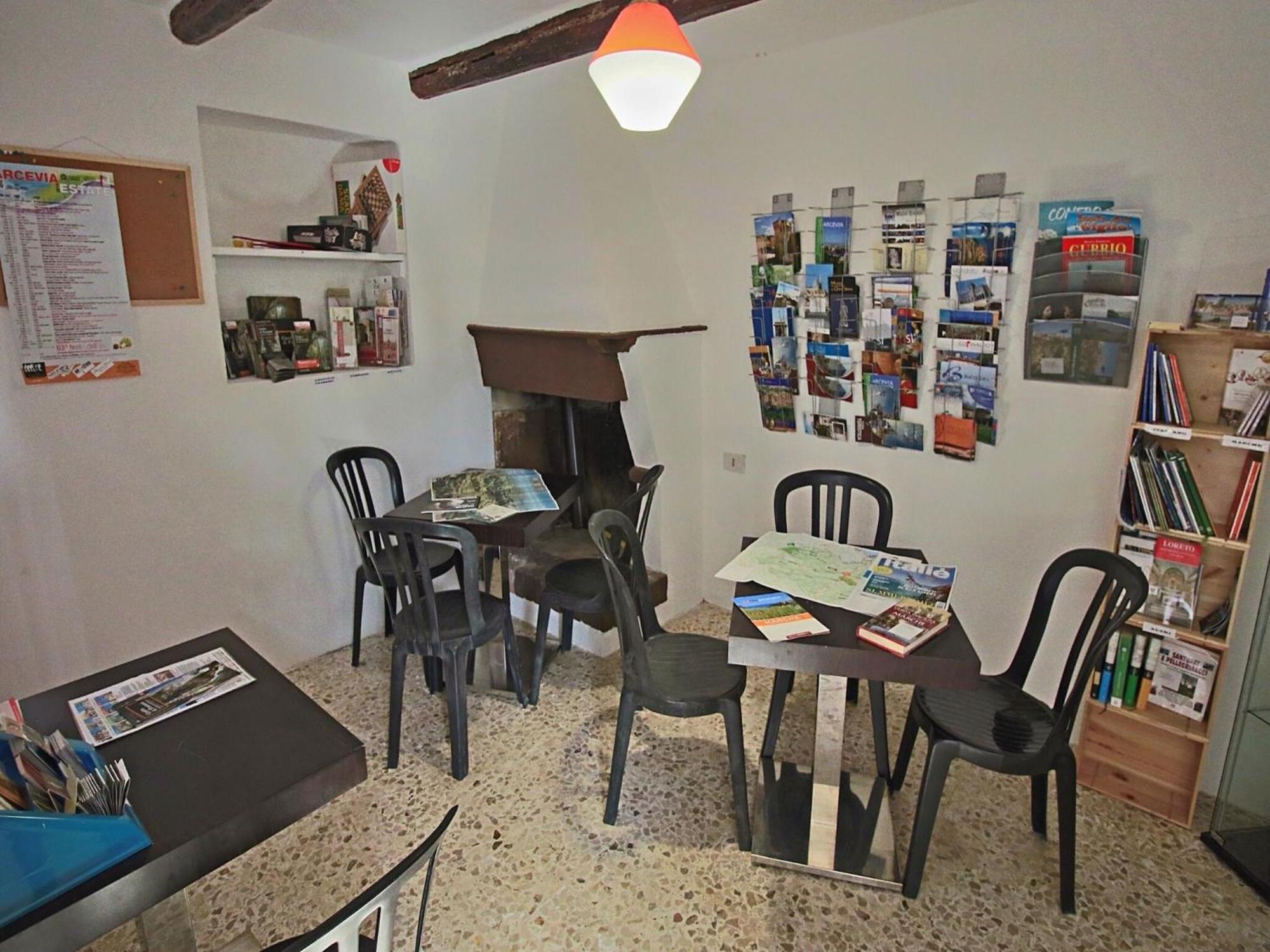 Nice Flat In Arcevia With Swimming Pool المظهر الخارجي الصورة