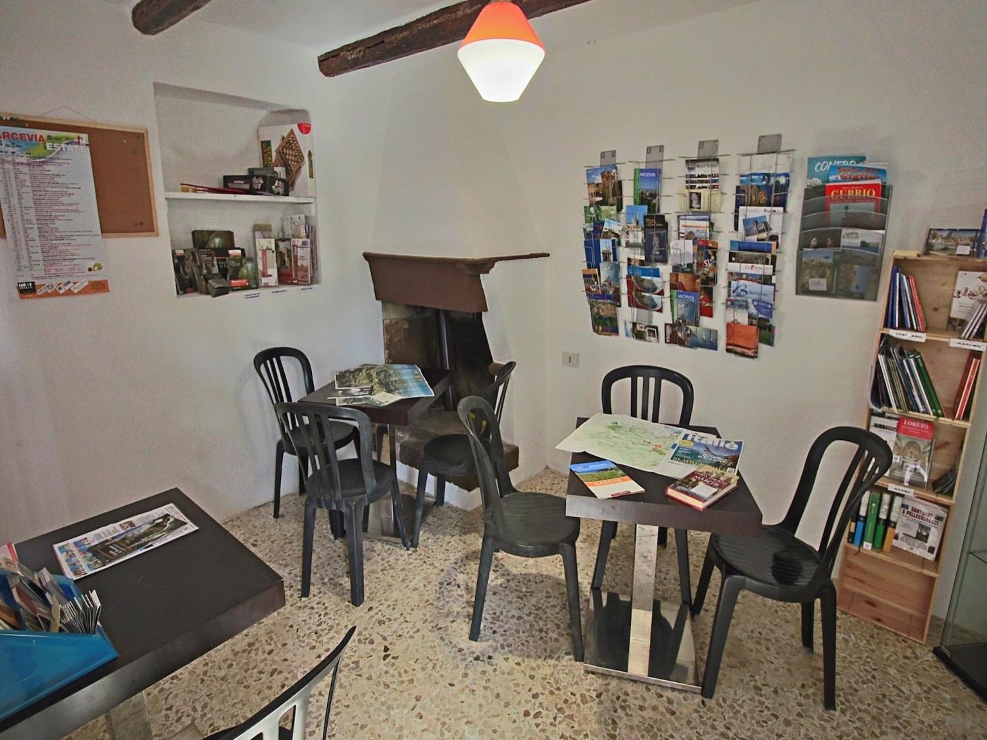 Nice Flat In Arcevia With Swimming Pool المظهر الخارجي الصورة